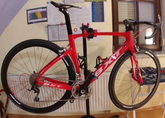 Aero Shaping Rim Brake Road Bikes Carbon Clincher Road Bike 700C
