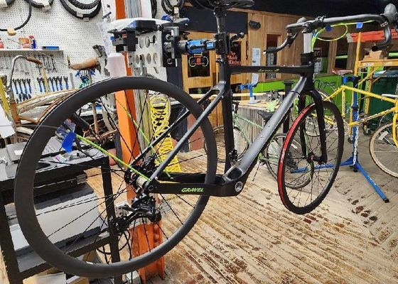 700C Fully Hidden Cable Gravel Carbon Road Bike Disc Brake BXT Mountain Bike