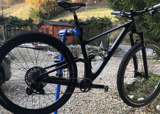 29 Full Carbon Fiber Mountain Bikes XC Mountain Bike 11 Speeds