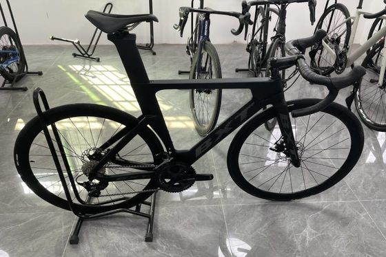 2x11 Speed Full Carbon Fiber Road Bike Thru Axle Road Bicycle 700C