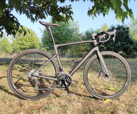 Shimano Group Set 22 Speed Carbon Road Bike Hidden Cable Disc Brake 700C