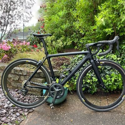 Rim Brake Carbon Road Bike 700C 23C Tires 22 Speed Shimano Groupset