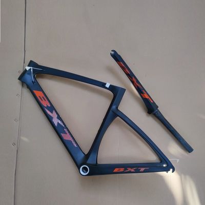 Rim Brake Road Bike Carbon Frame 700C V Brake Tire 25C 150kg Max Load