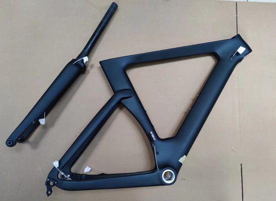 Aero Shaping Full Carbon Fiber Bicycle Frame 700C Disc Brake Road Bike Frameset